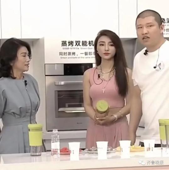 二驴与董明珠合作直播(图源：直播截图)
