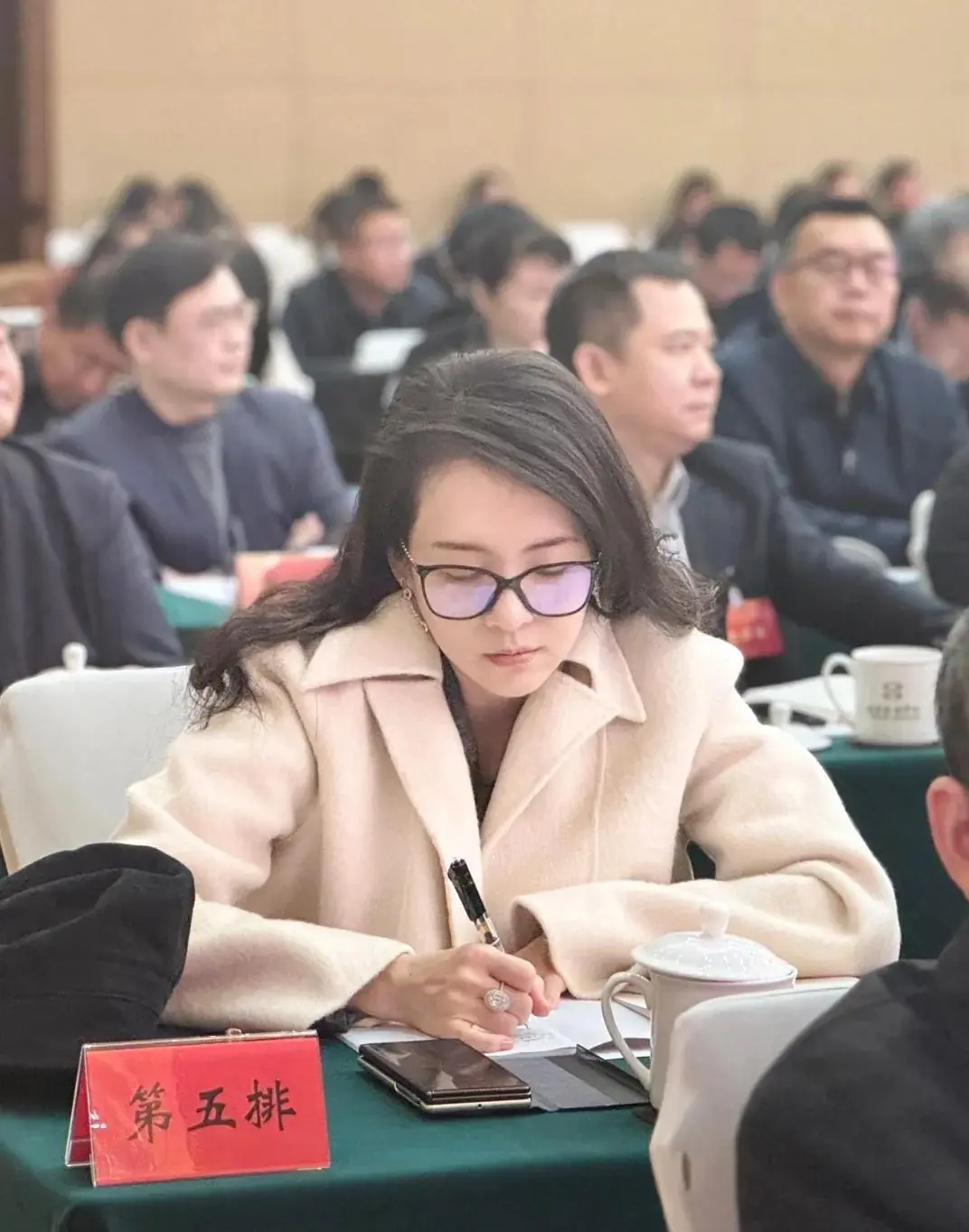章子怡整容失败争议_整容失败的女明星中国_章子怡状态回春原因